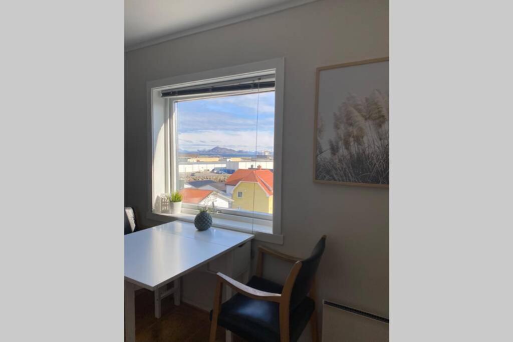 Koselig Leilighet Sentralt I Svolvaer Apartment Bagian luar foto