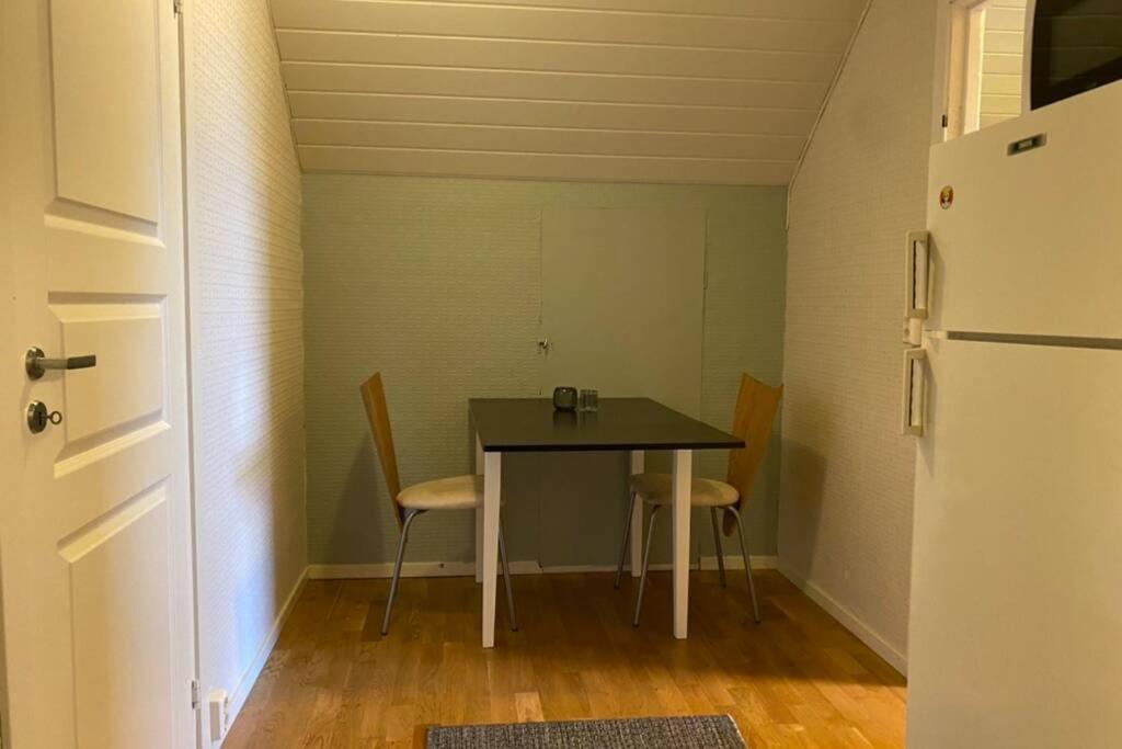 Koselig Leilighet Sentralt I Svolvaer Apartment Bagian luar foto
